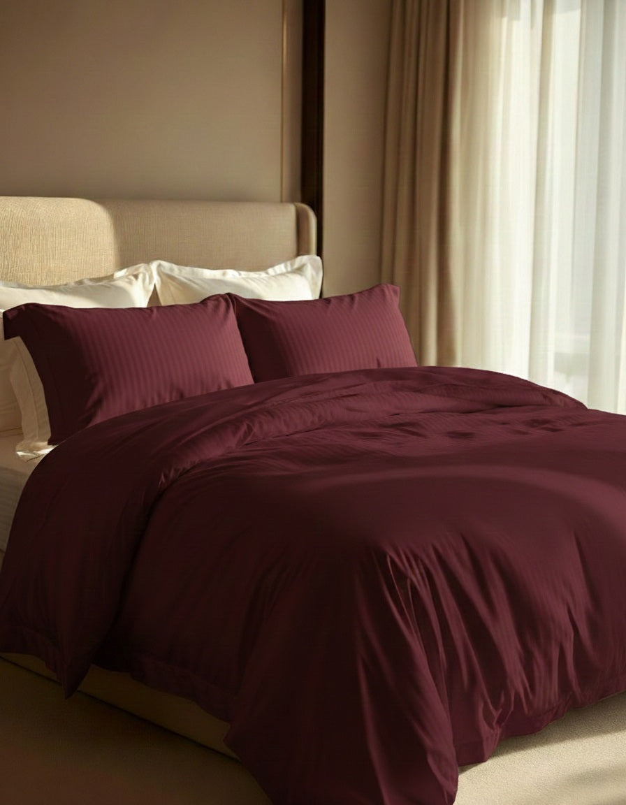 Bistarlo Signature Solid Vintage Merlot burgundy bedsheet in T-300 Cotton Satin weave, 120x100 Grand King Size bedding set.
