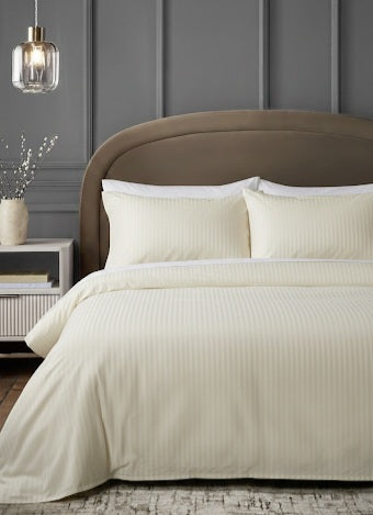 Bistarlo Signature Solid Pristine Ivory off-white bedsheet in T-300 Cotton Satin weave, 110x100 King Size luxury bedding set.