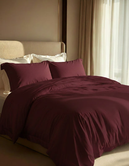 Bistarlo Signature Solid Vintage Merlot burgundy bedsheet in T-300 Cotton Satin weave, 120x100 Grand King Size bedding set.