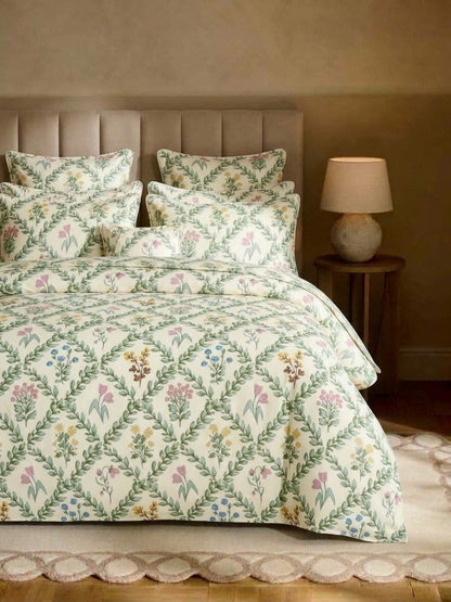 Bistarlo Ivory Tulip Trellis ivory and sage trellis tulip print king size cotton bedsheet set